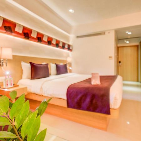 The Ssk Solitaire Hotel & Banquets Nashik Exterior photo